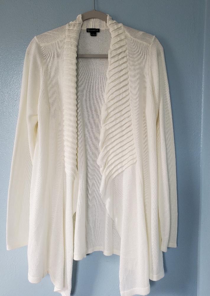 ND new direction white Cardigan sz Large